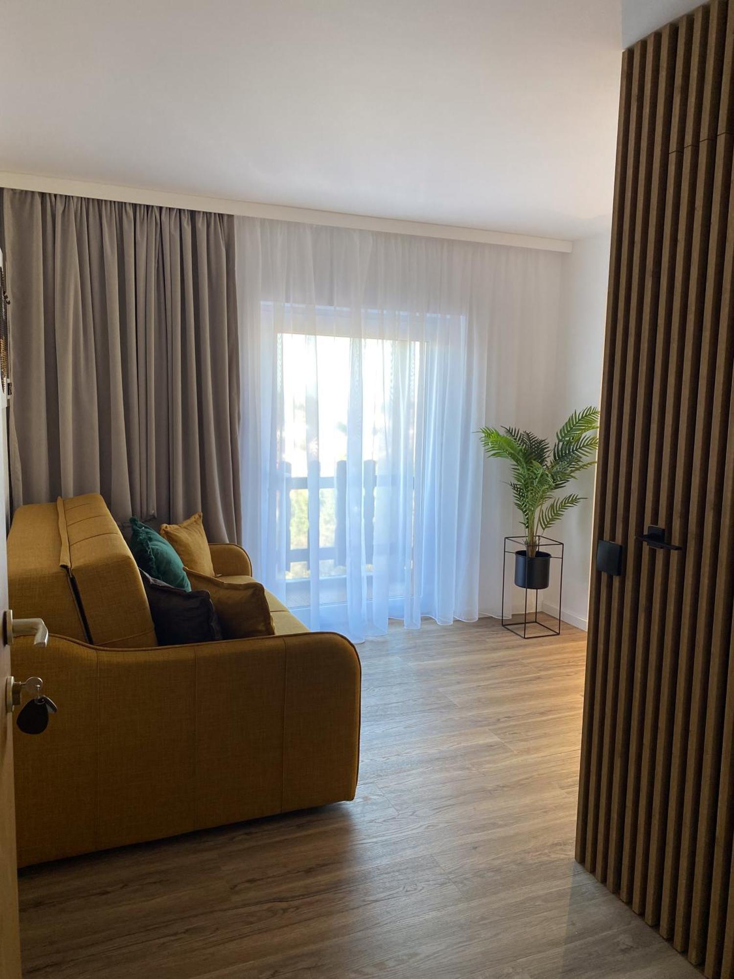 Guest house Casa Cristina 3*